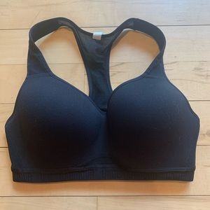 Under Armour HeatGear Compression Sports Bra
